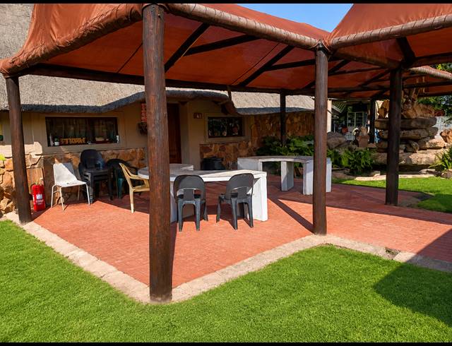 4 BEDROOM HOUSE FOR SALE IN RIVERSDALE
